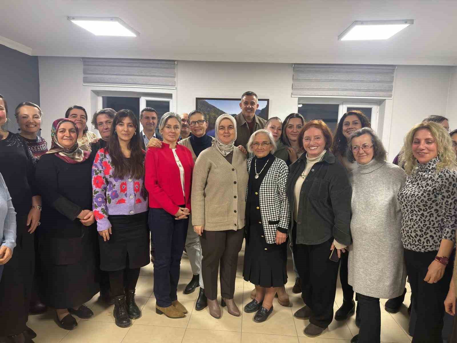 Düzce’de kadın girişimciliğine güçlü destek
Düzce’de kadın girişimciliğine güçlü destek