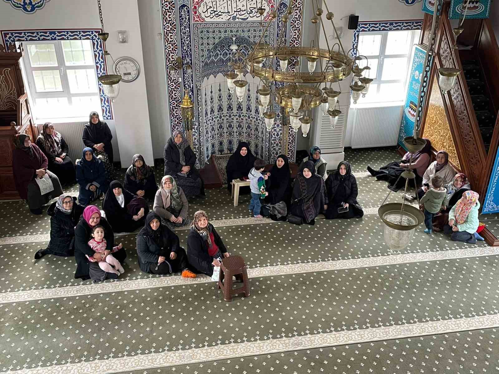 Düzce’de kadınlara özel sohbet
