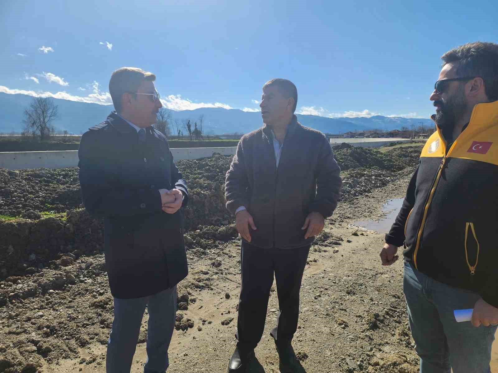 Düzce’de köy yollarında onarım ve bakım incelemesi yapıldı
