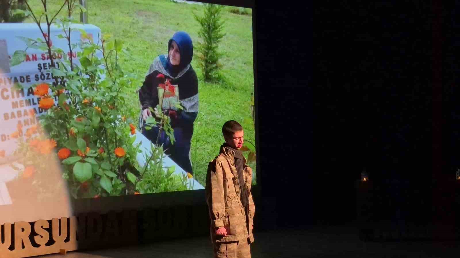 Düzce’de şehitleri anma programı duygulandırdı
