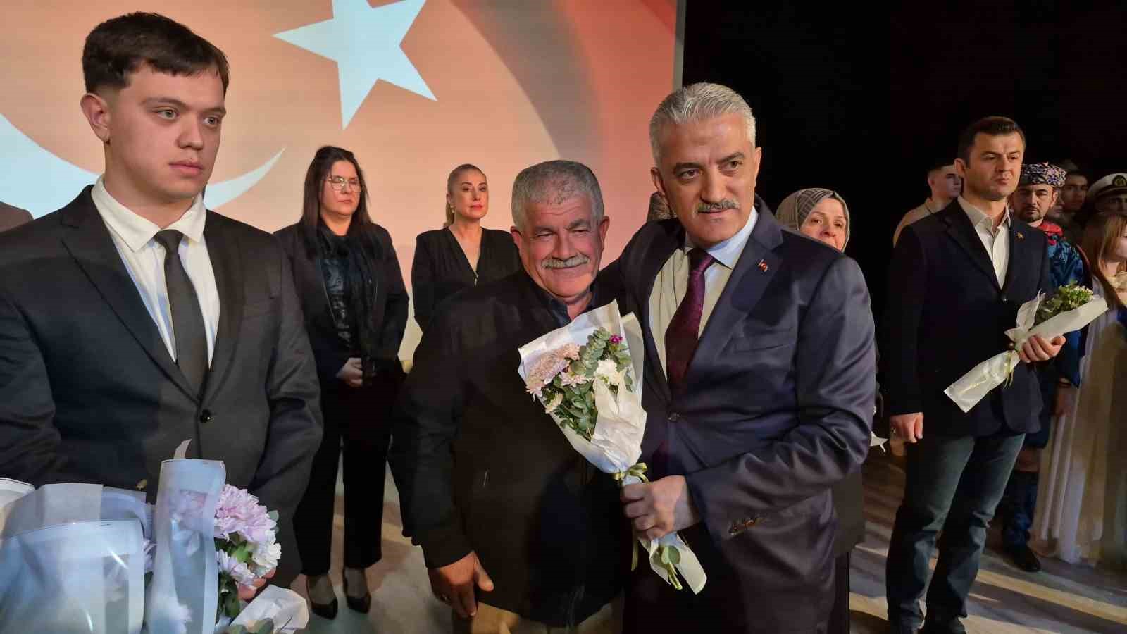 Düzce’de şehitleri anma programı duygulandırdı
