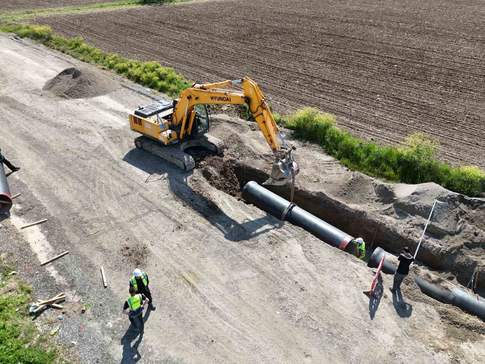 Düzce’nin 40 yıllık içme suyu şebekesi yenileniyor
