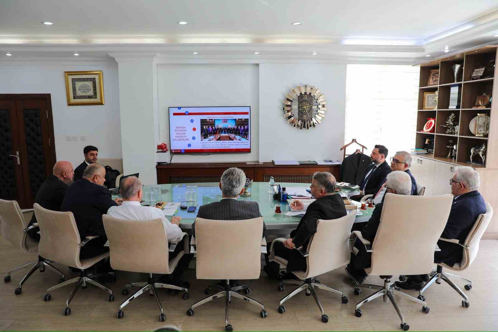 Düzce’nin ekonomik potansiyeli değerlendirilecek
Düzce’nin ekonomik potansiyeli değerlendirilecek