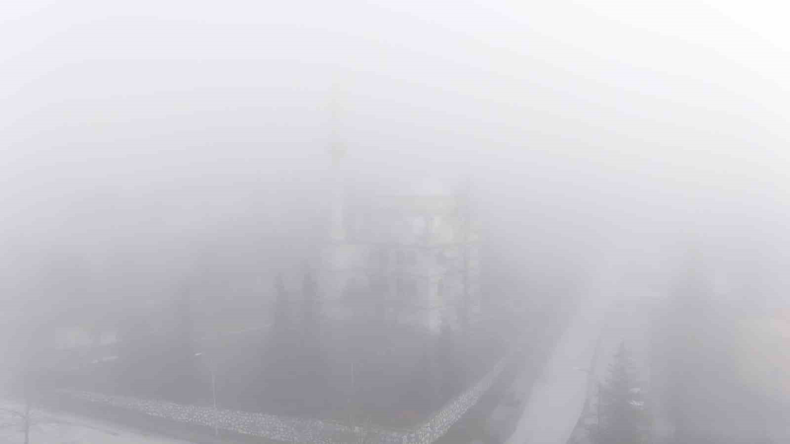 Düzce’nin üzerini kaplayan sis denizi havadan görüntülendi
