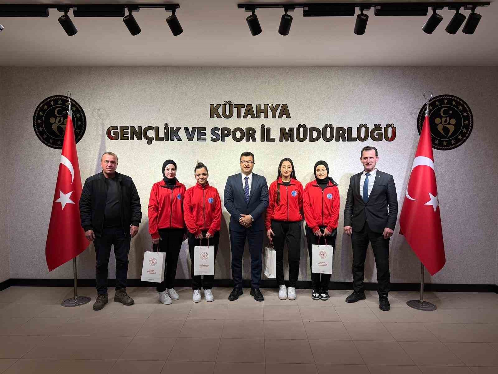 E-Sportif Dergisi sordu, Kütahya Gençlik ve Spor İl Müdürü Bülent Küçük yanıtladı
