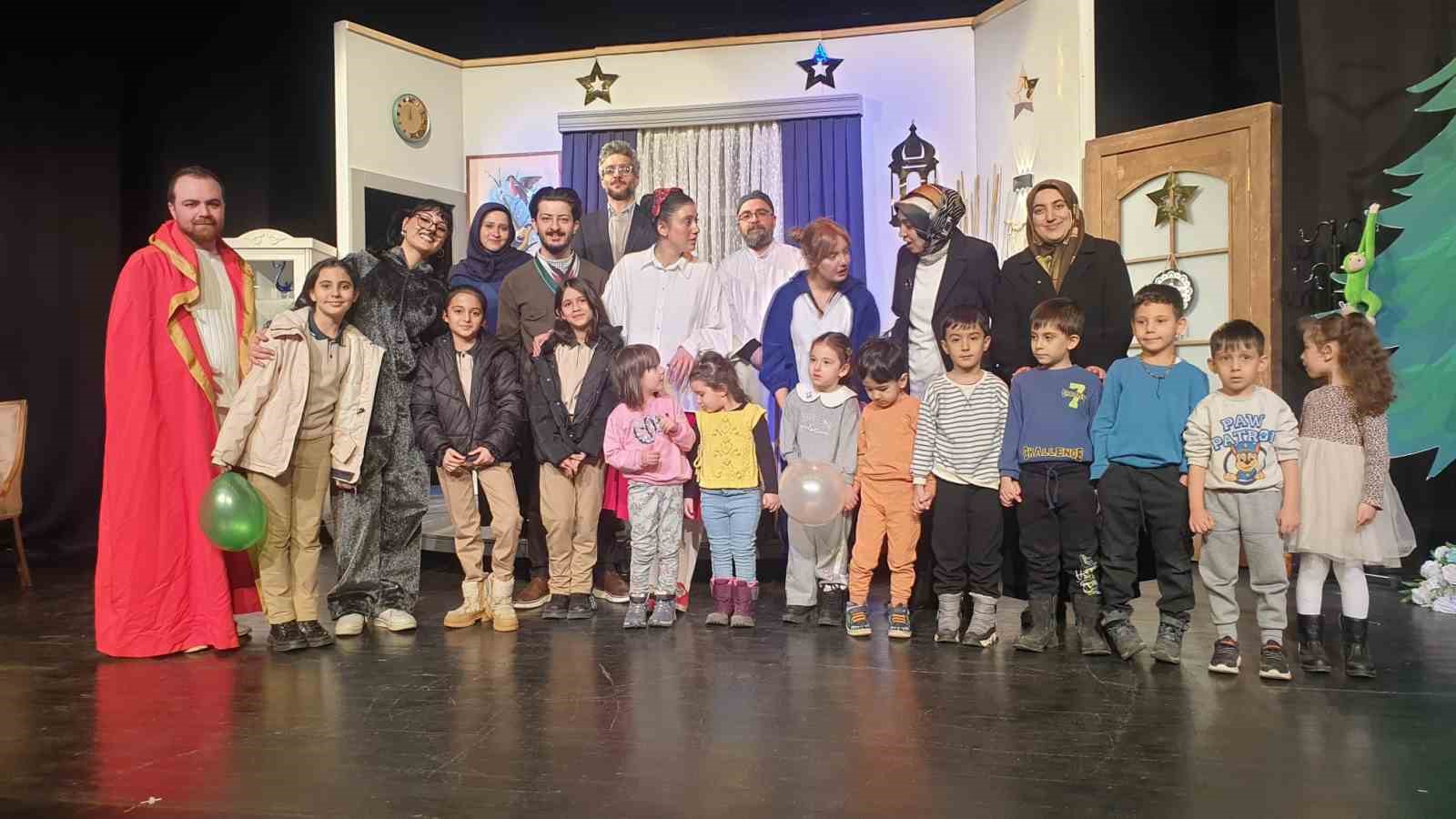 EBB’NİN çocuk oyunu "İlk Orucum" yoğun ilgi gördü
