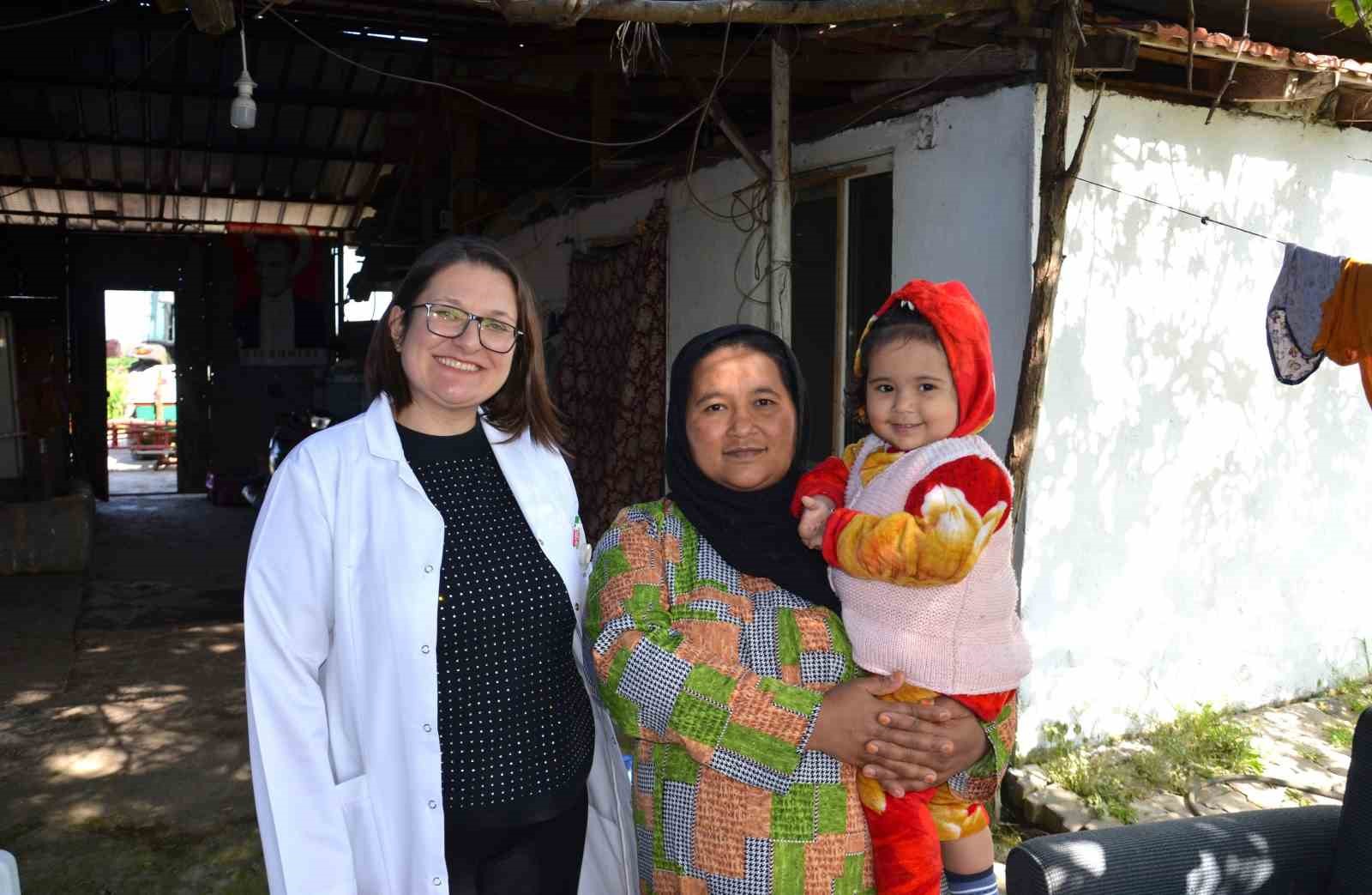 Ebeler her zaman gebelerin yanında
