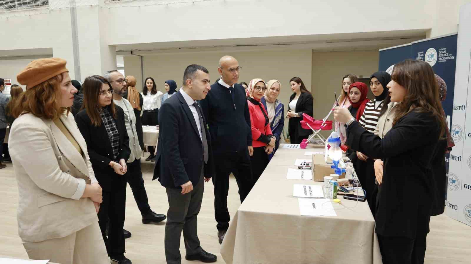 Ebelikte İnovasyon Projeleri Bilim Kafe’de sergilendi
