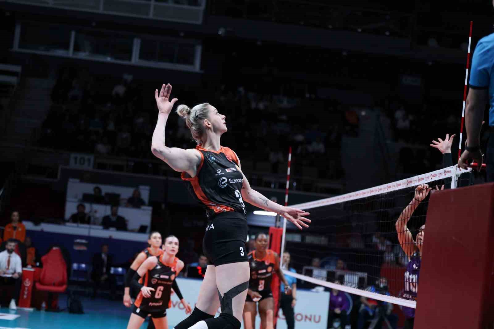 Eczacıbaşı Dynavit, Ankara’dan 1 puanla döndü
