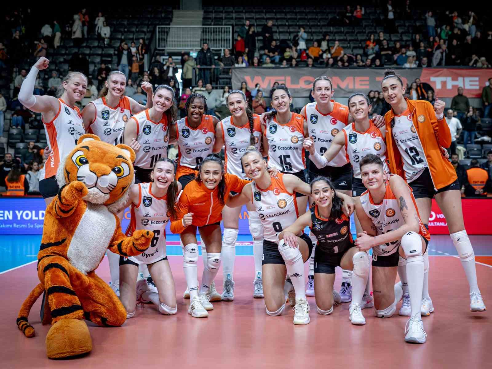 Eczacıbaşı Dynavit normal sezonu galibiyetle tamamladı
