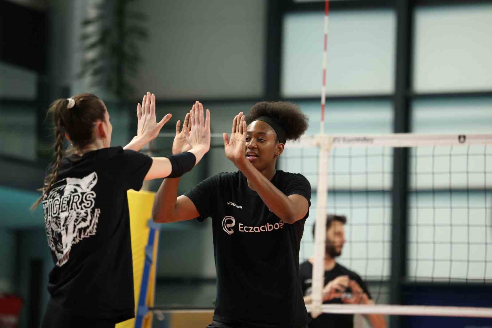 Eczacıbaşı Dynavit, Vero Volley ile rövanş maçına çıkacak
