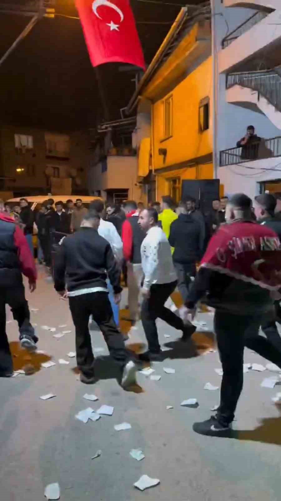 Edirne’de asker uğurlama eğlencesinde renkli görüntüler
