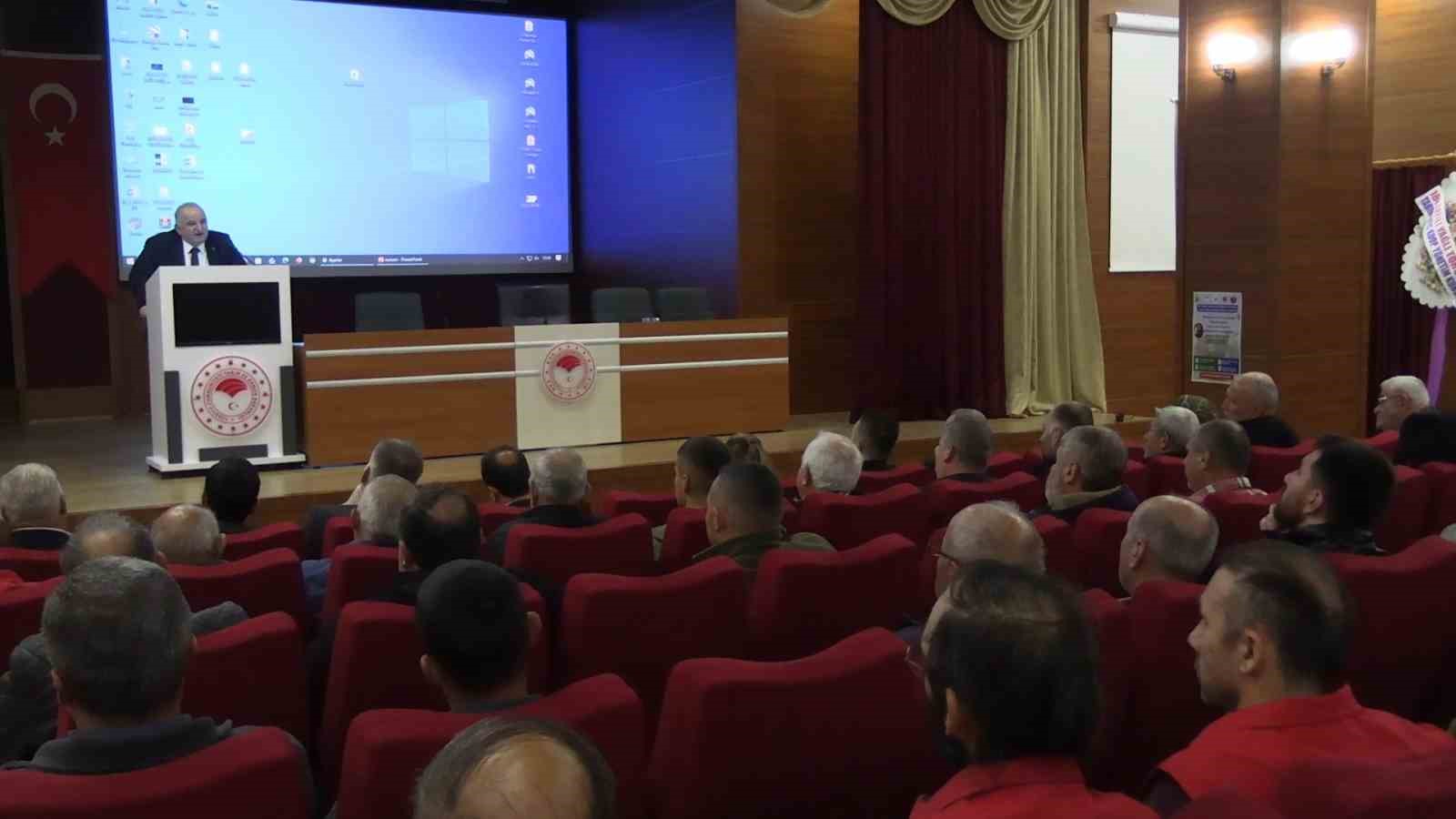 Edirne’de buzağı kayıplarını azaltma ve verimlilik eğitimi
