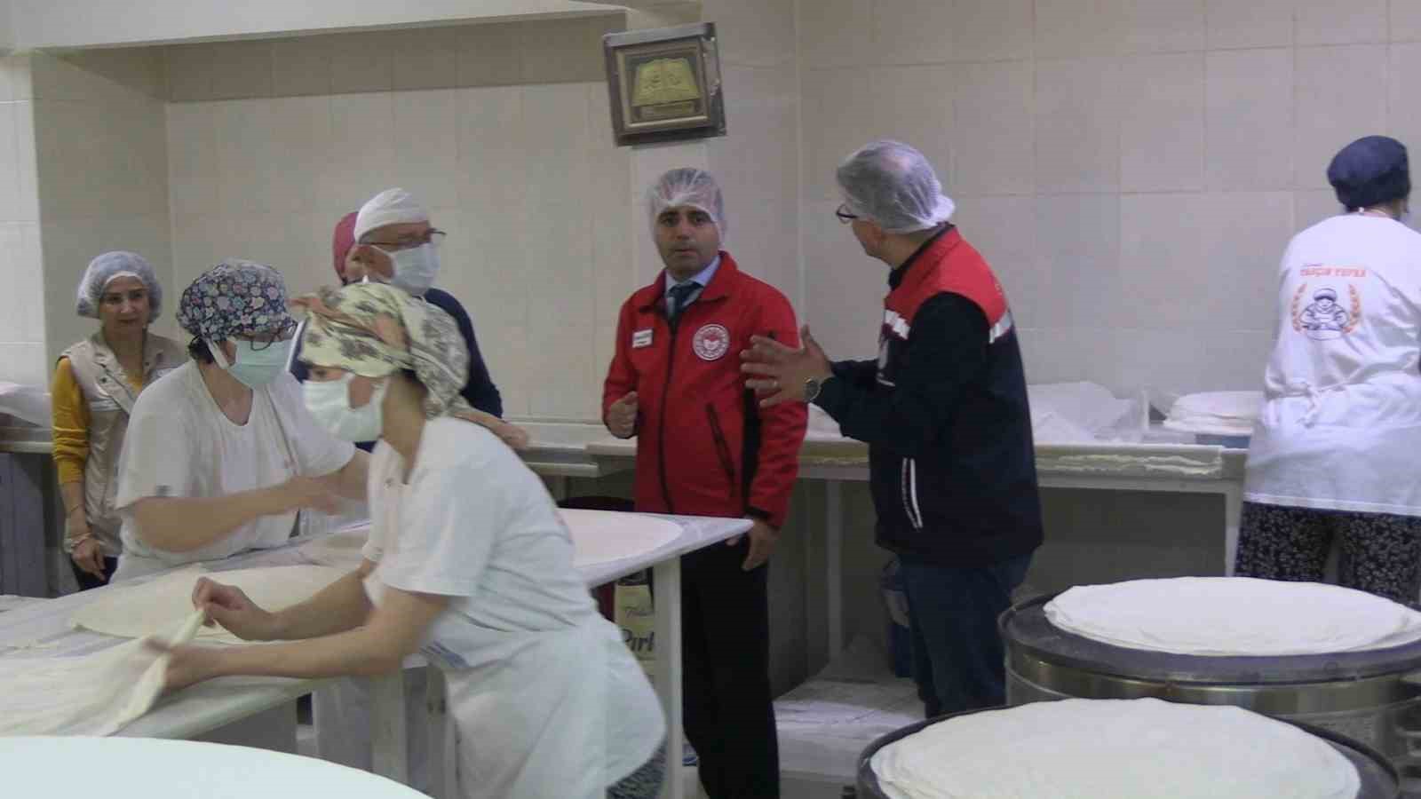 Edirne’de ekipler güvenilir gıda için sahadalar
