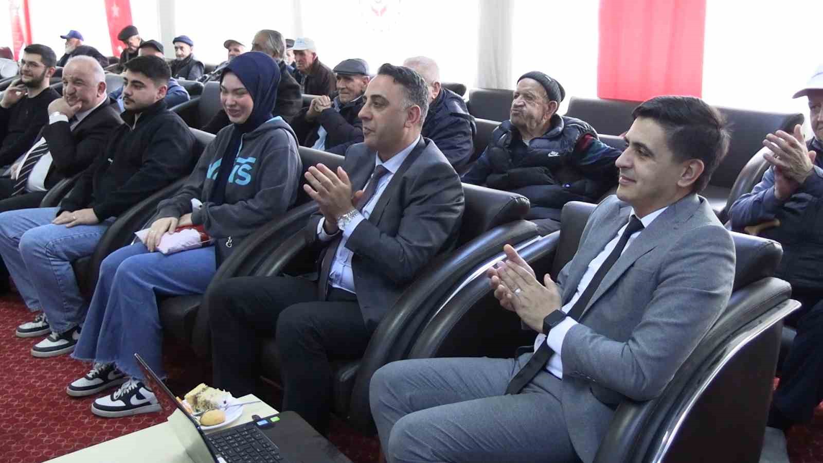 Edirne’de evlilik kredisinden faydalanan çiftler için temsili kına gecesi
