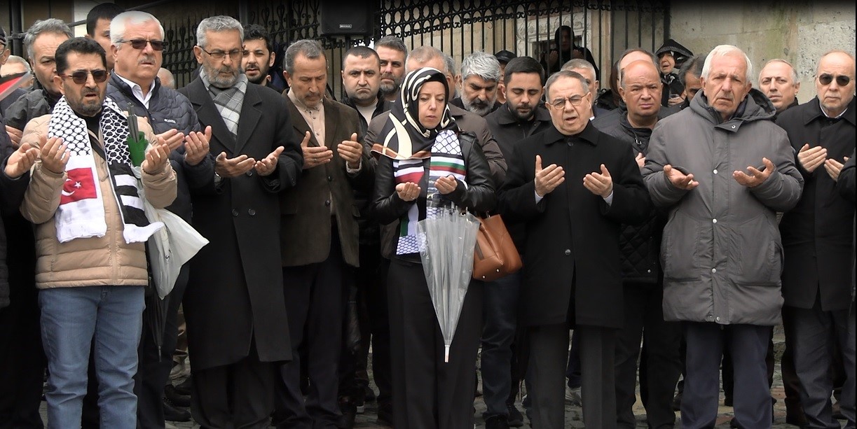 Edirne’de Filistin’e destek gösterisi
Edirne’de Filistin’e destek gösterisi