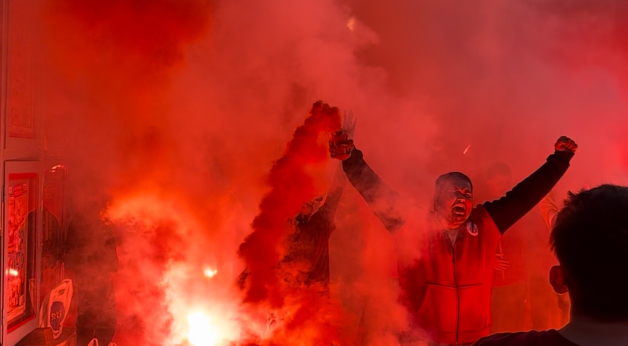 Edirne’de Galatasaray’ın galibiyeti coşkuyla kutlandı
