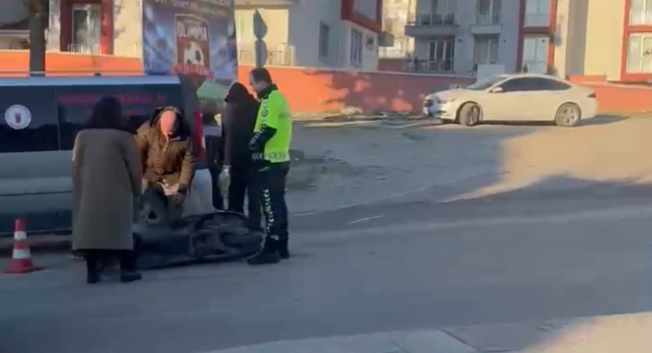 Edirne’de gizli buzlanma zincirleme kazaya neden oldu
