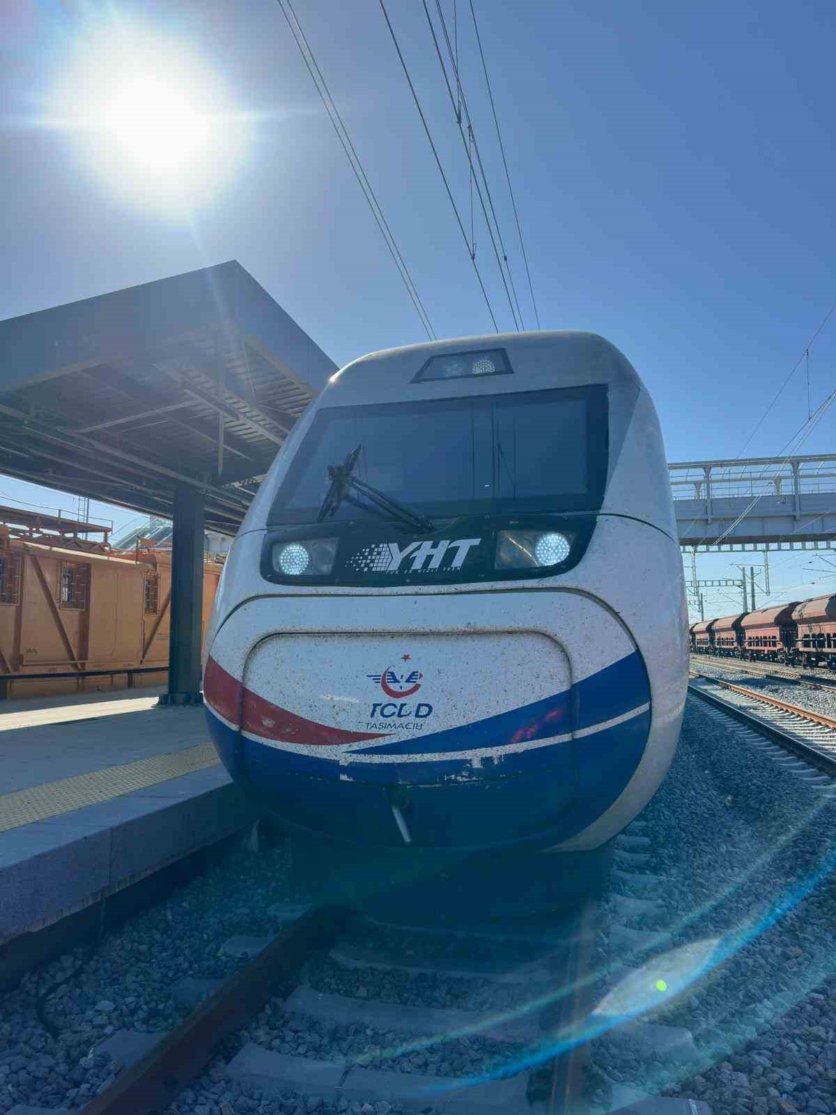 Edirne’de hızlı tren heyecanı: Deneme sürüşleri başladı
