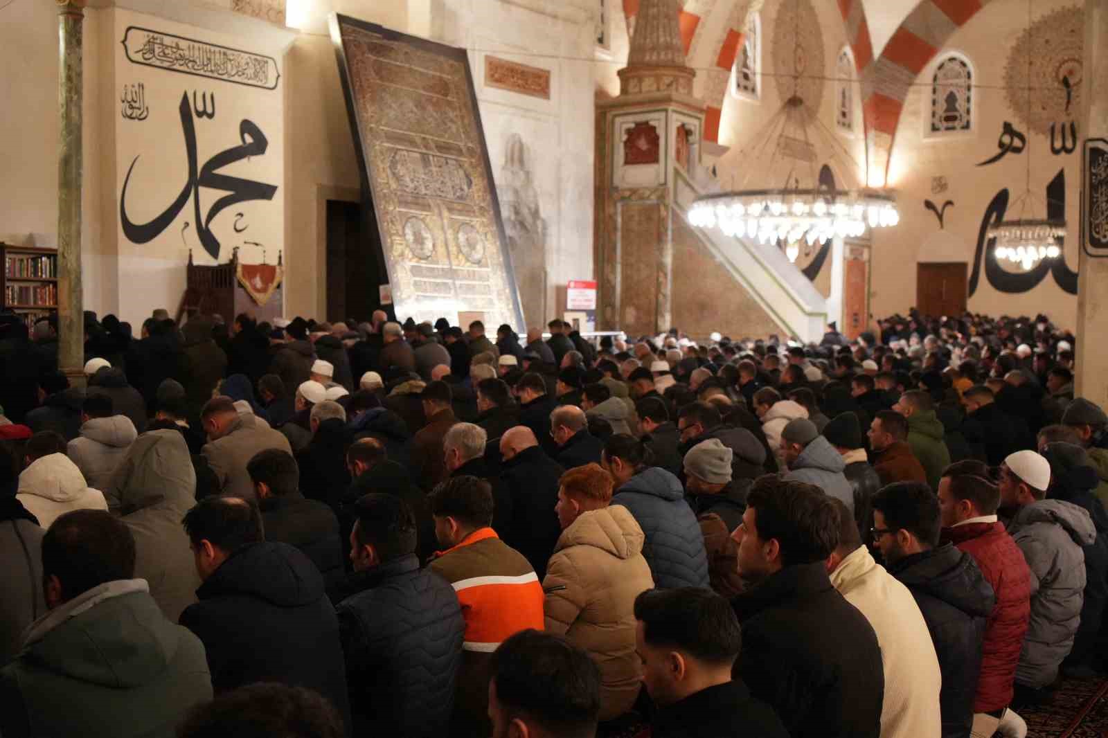 Edirne’de Miraç Kandili dualarla idrak edildi
