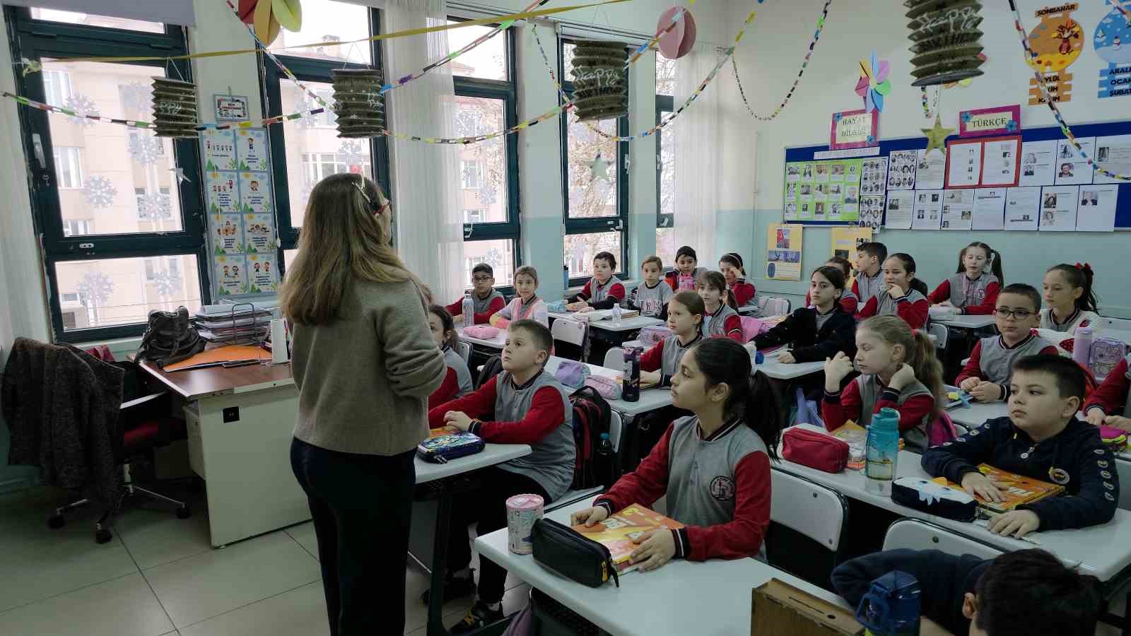 Edirne’de öğrencilere finansal okuryazarlık eğitimi
