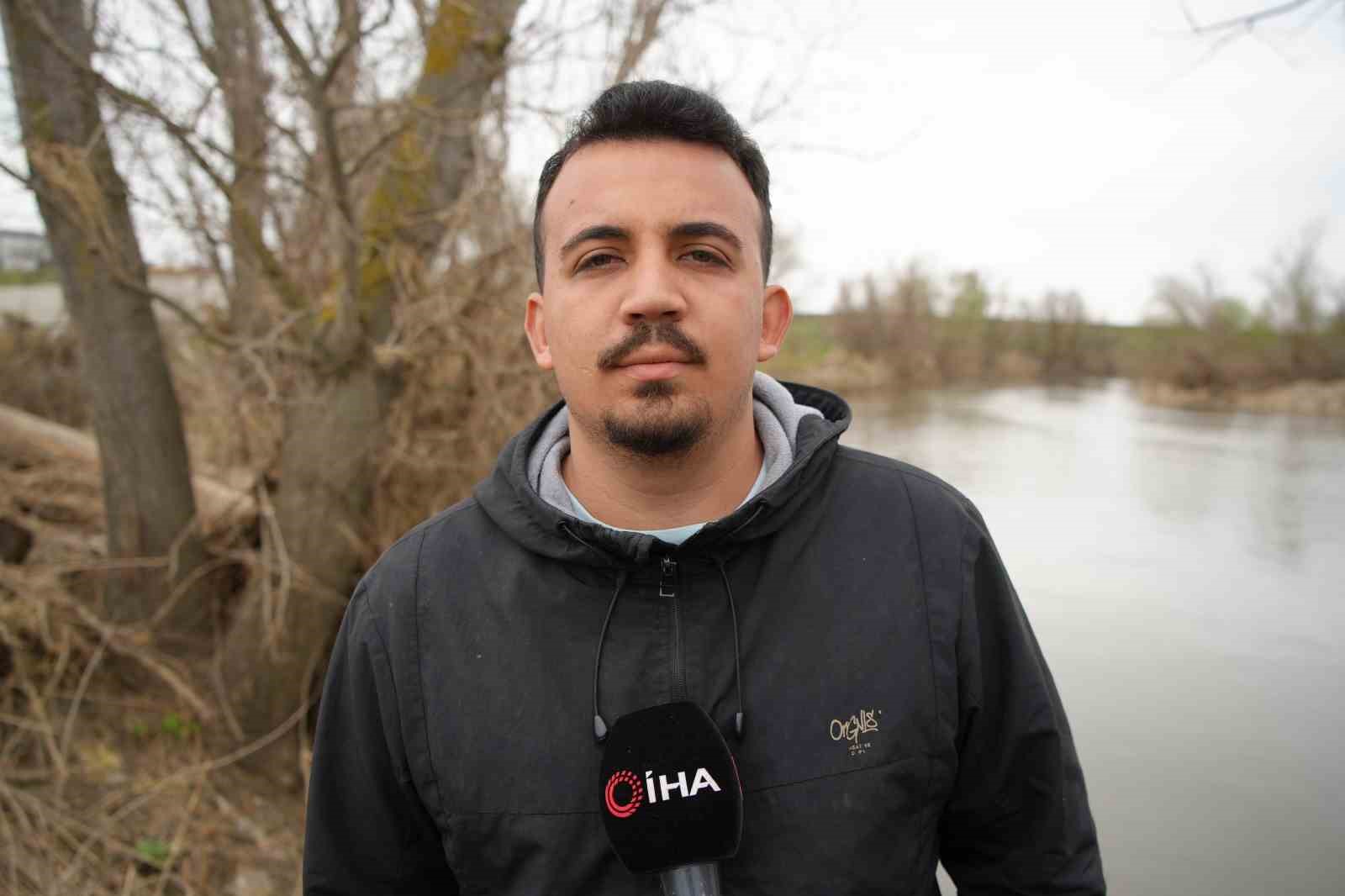 Edirne’de taşkında nehre düşen otomobil 1 ay sonra bulundu
