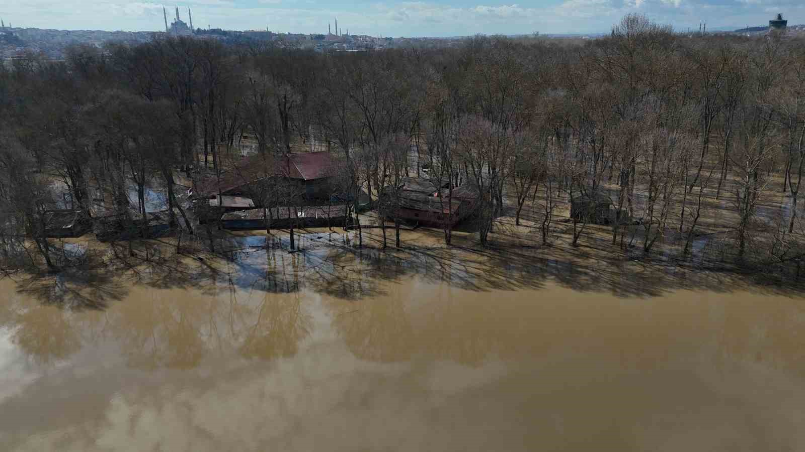 Edirne’de taşkının izleri havadan görüntülendi
