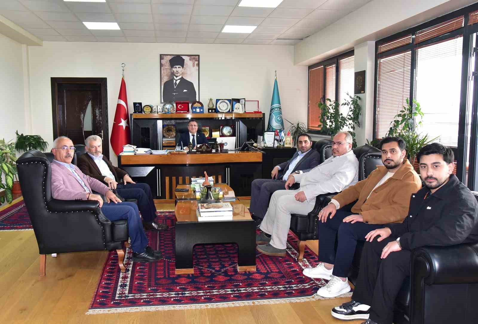 Edremit Tayyaresi BAÜN Edremit Sivil Havacılık Yüksekokuluna geliyor
