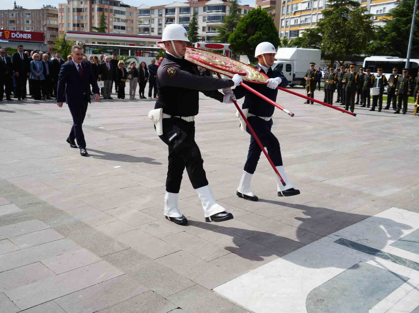 Edremit’te Ata’ya vefa
