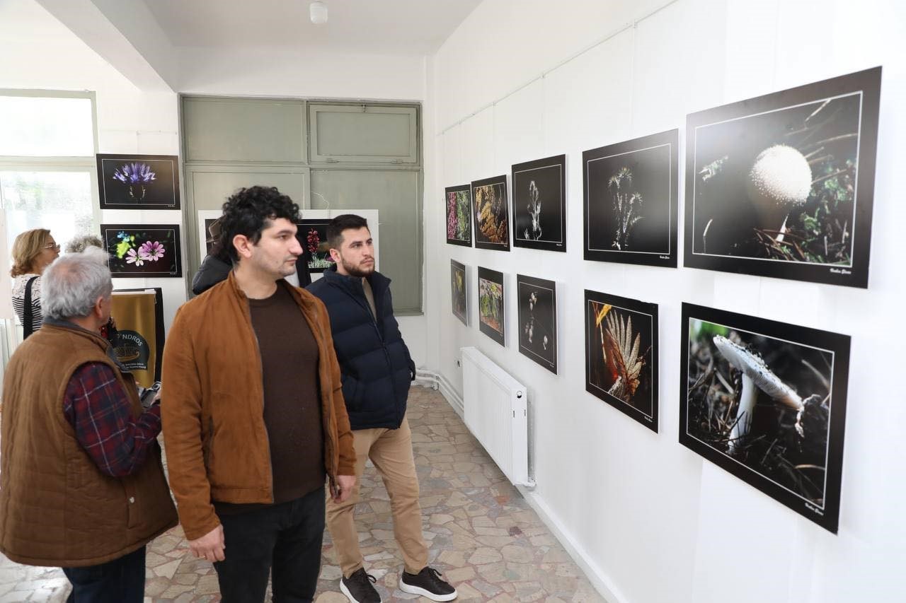 Edremit’te "Kazdağı Eteklerinde" fotoğraf sergisi açıldı
