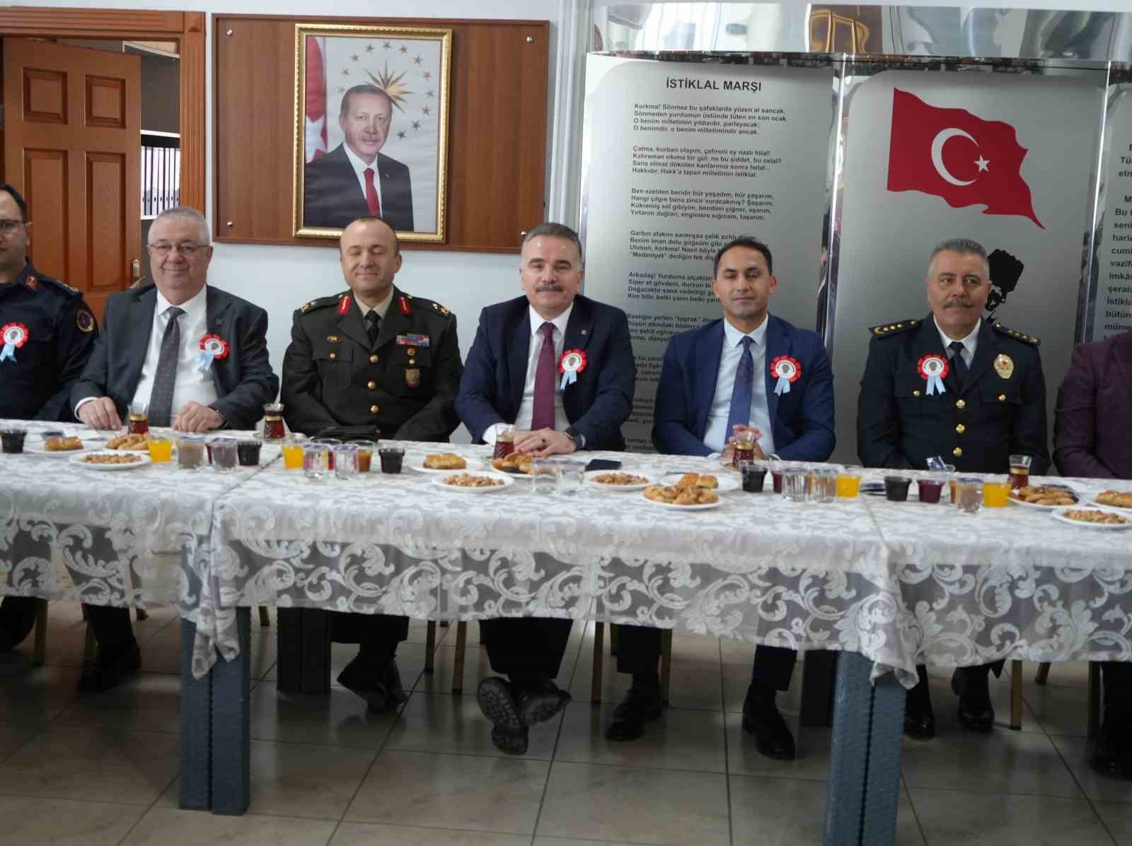 Edremit’te Türk Polis Teşkilatı’nın 181. yılı kutlandı
