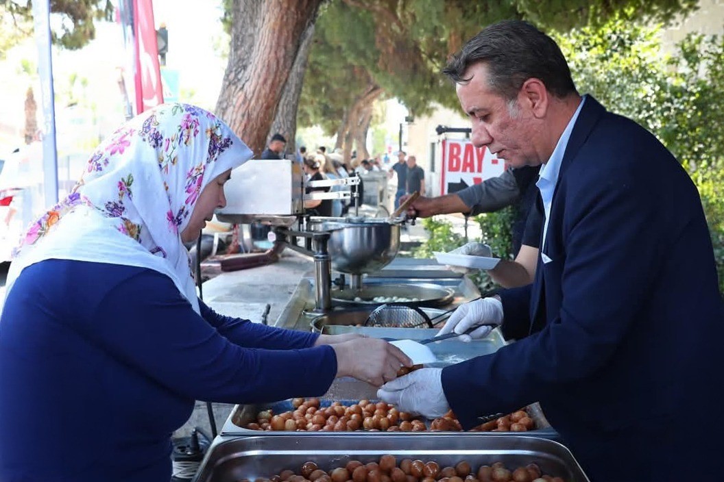 Efeler Belediyesi’nden depremde hayatını kaybedenler için lokma hayrı
