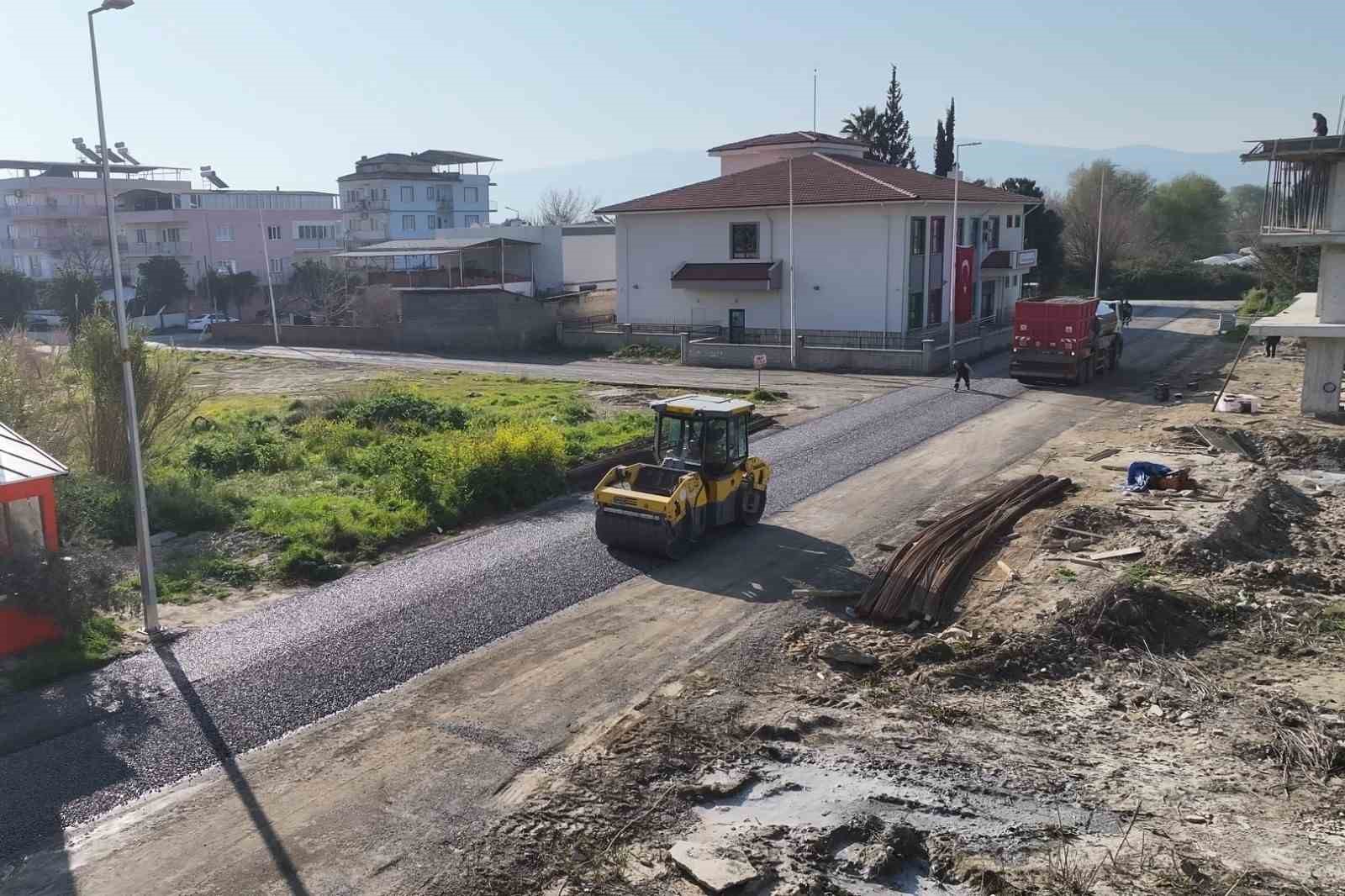 Efeler Belediyesi’nden Umurlu’da yol çalışması
