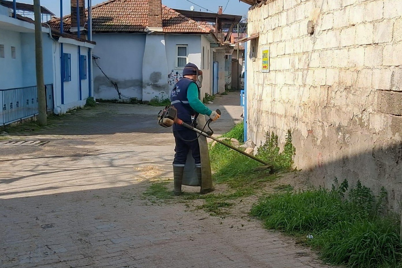 Efeler Belediyesi’nin yeşil alan çalışmaları sürüyor
