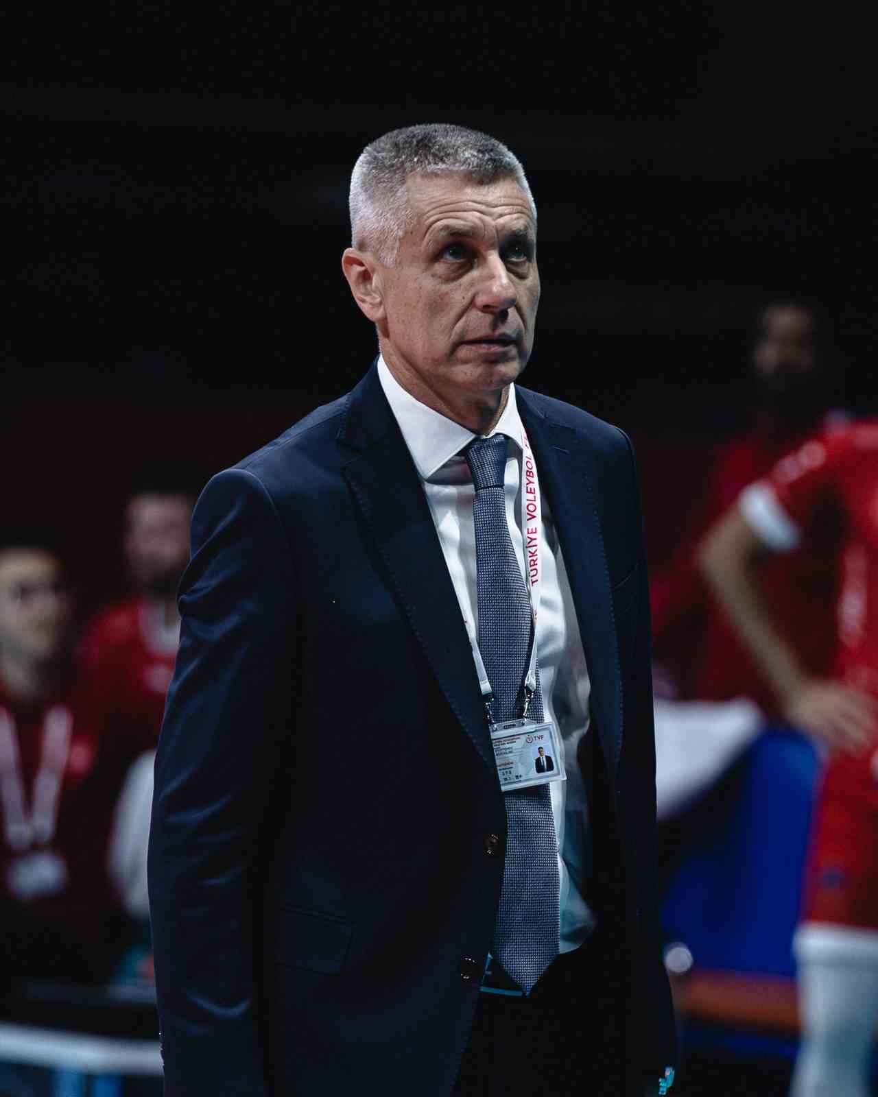 Efeler Ligi: Halkbank: 3 - Alanya Belediyespor: 1
