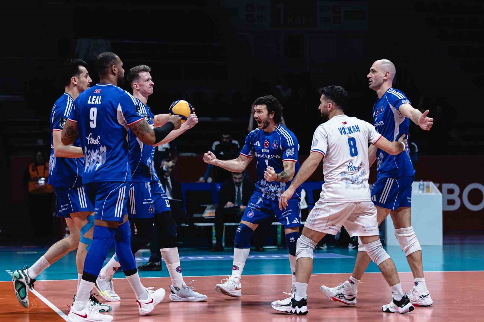 Efeler Ligi: Halkbank: 3 - Alanya Belediyespor: 1
