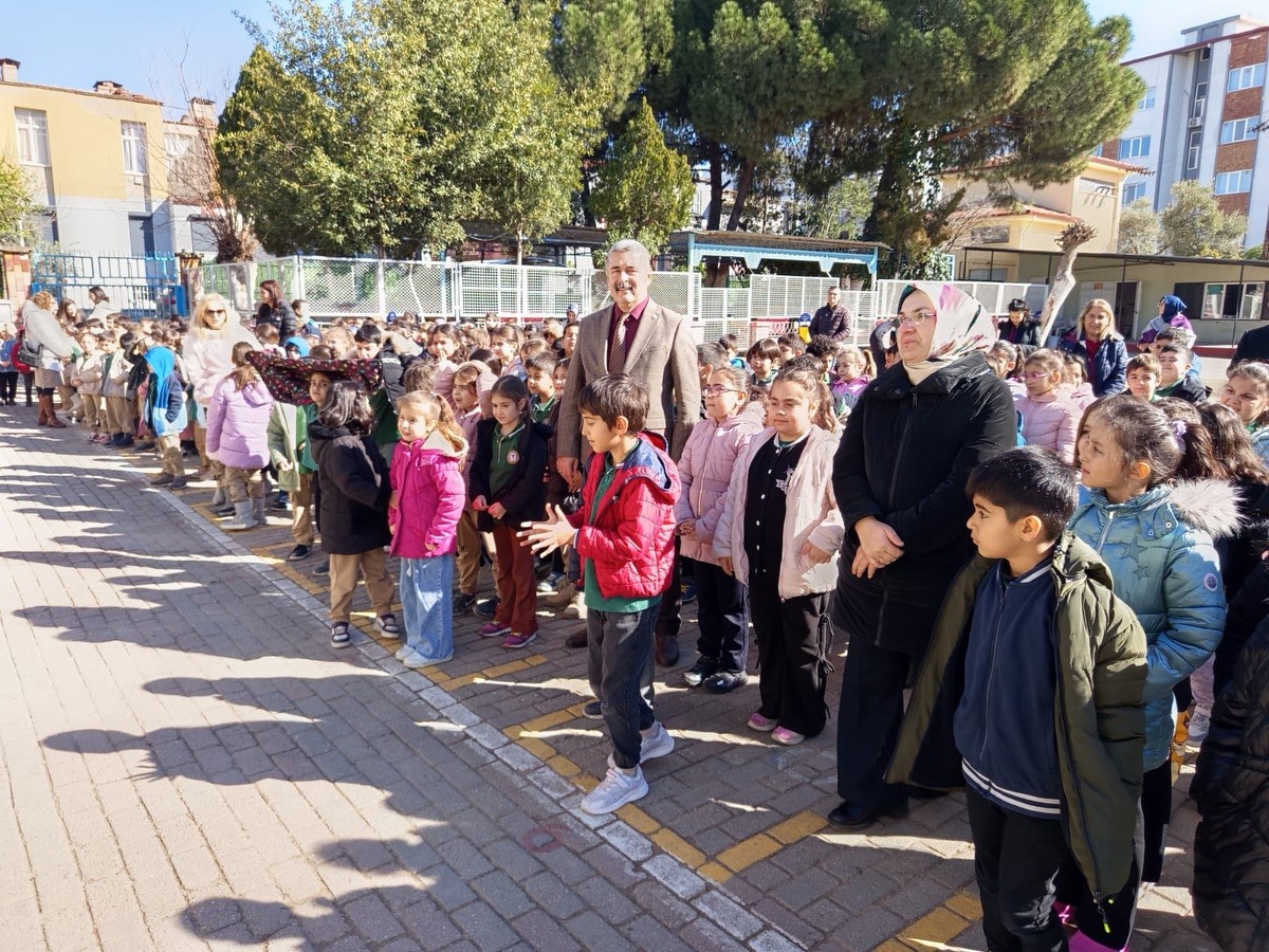 Efeler’de değerler eğitimi vurgulu Ramazan etkinliği

