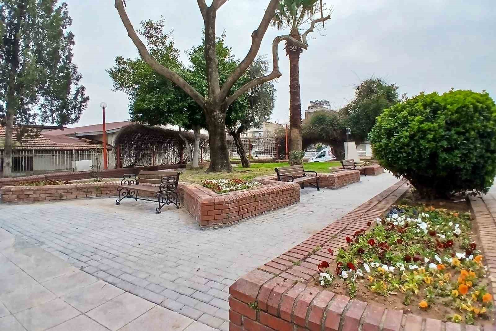 Efeler’de Gül Esin Parkı yeni yüzüyle hizmete açıldı
