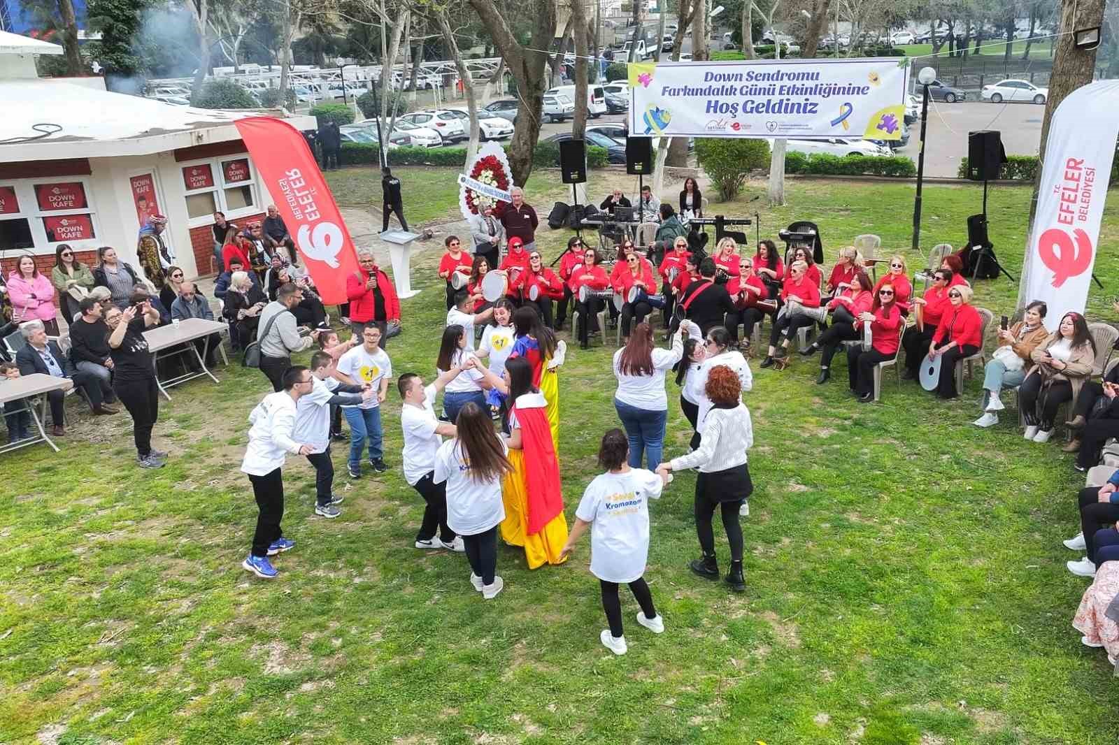 Efeler’de özel çocuklar Pınarbaşı’nda bir araya geldi
