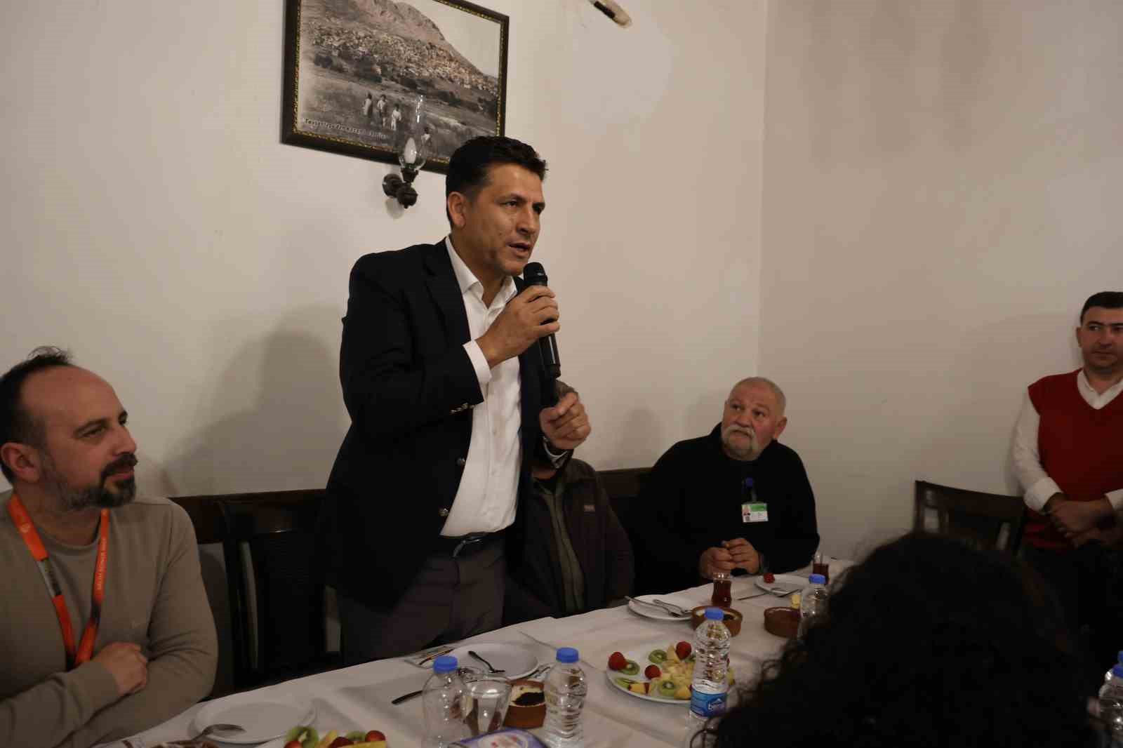 Efes’in 7 katı büyüklüğündeki Anavarza ile Kozan turizm sezonuna hazırlanıyor
