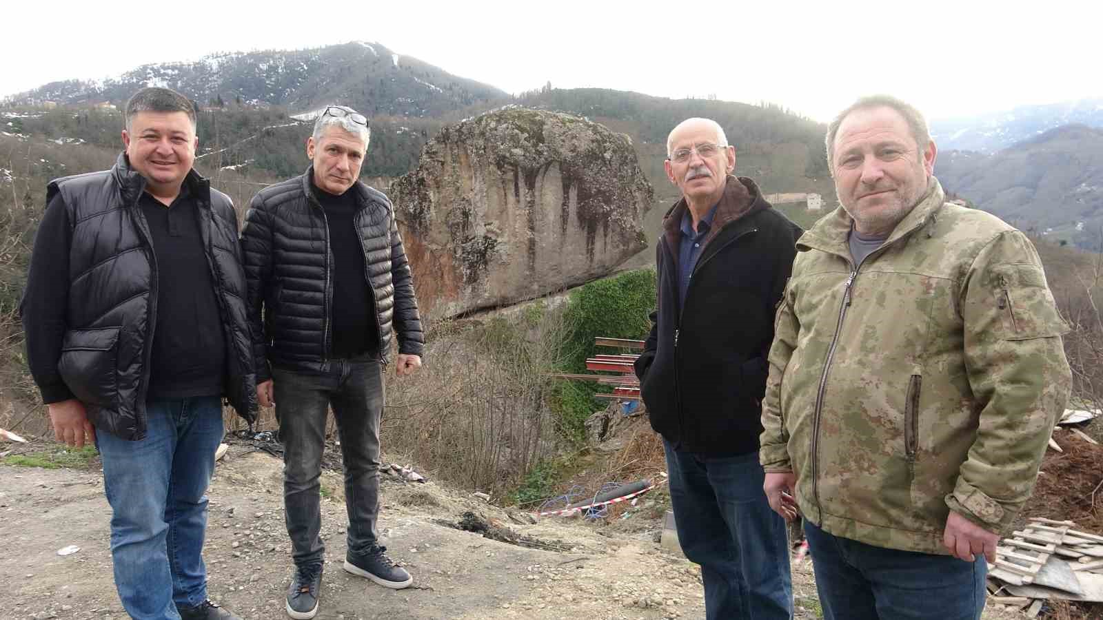 Efsaneyi duyan geliyor, Gelin Kayası turizme kazandırılıyor
