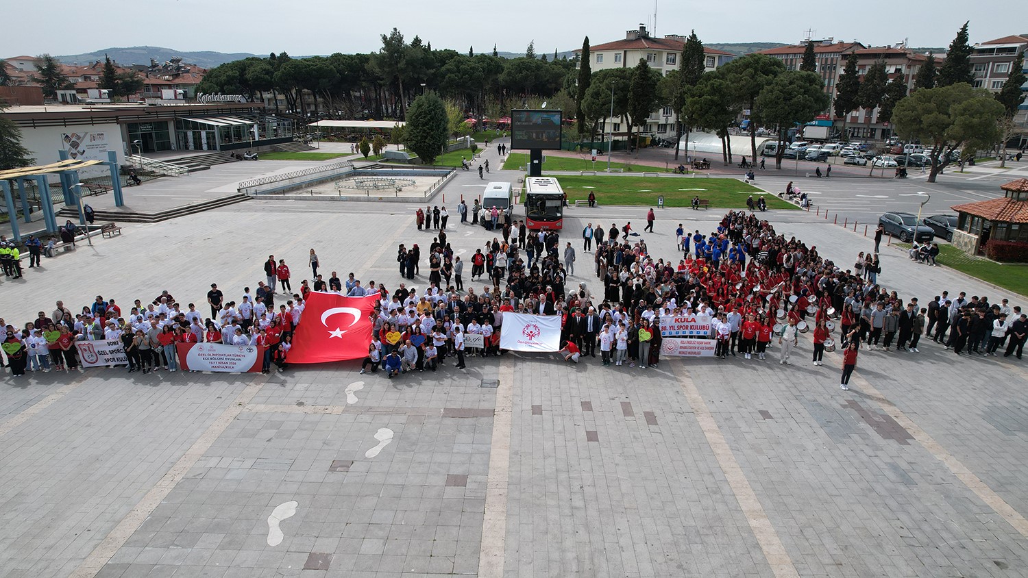 Ege Bölge Oyunları Kula’da coşkuyla başladı
