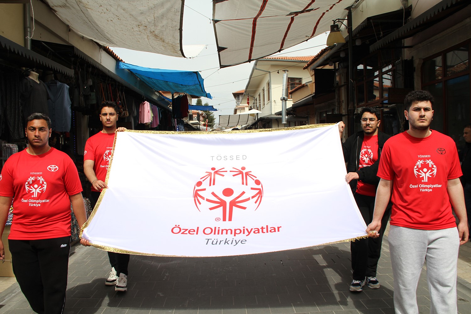 Ege Bölge Oyunları Kula’da coşkuyla başladı
