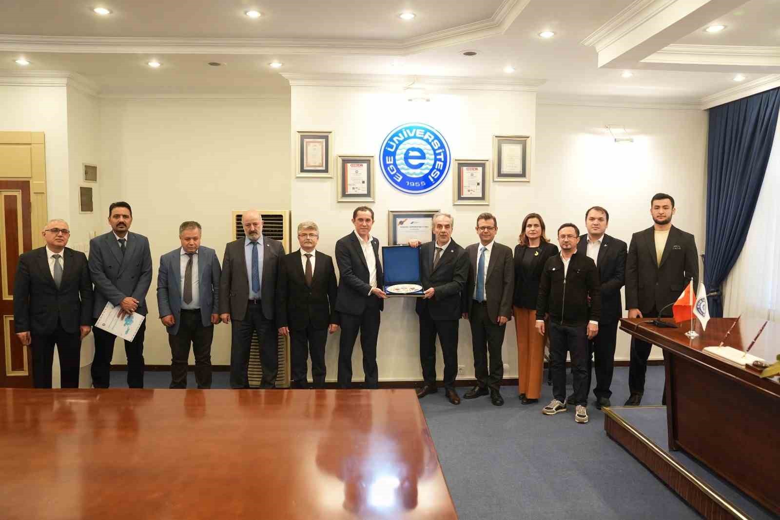 Ege Üniversitesi Özbekistan ile olan iş birliklerini güçlendiriyor
Ege Üniversitesi Özbekistan ile olan iş birliklerini güçlendiriyor