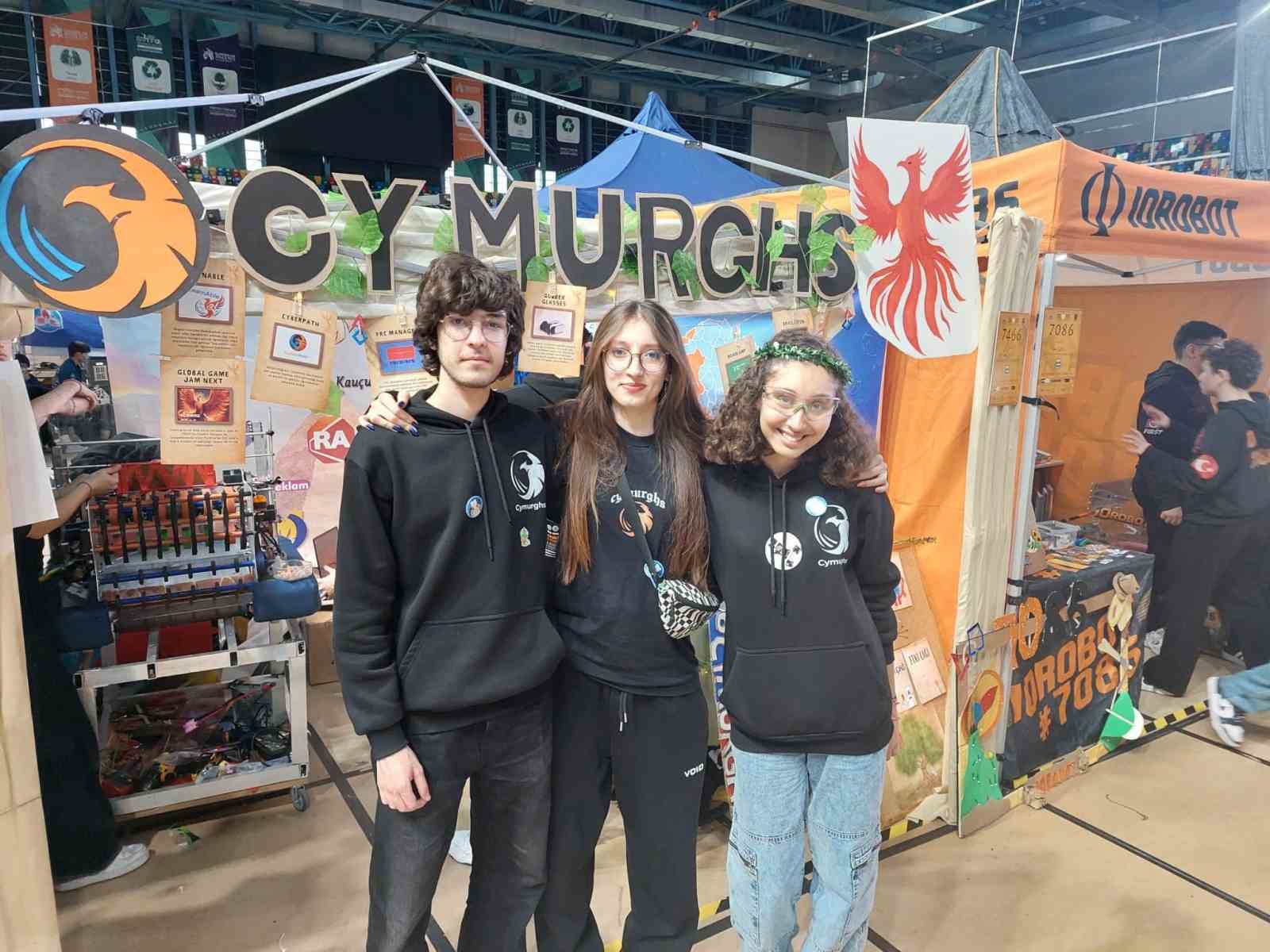 Ege’nin genç yetenekleri, geleceğin teknolojilerini FRC’de yarıştırdı
