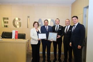 EGİAD, TÜRKONFED bünyesindeki GİAD’ları İzmir’de ağırladı
EGİAD, TÜRKONFED bünyesindeki GİAD’ları İzmir’de ağırladı