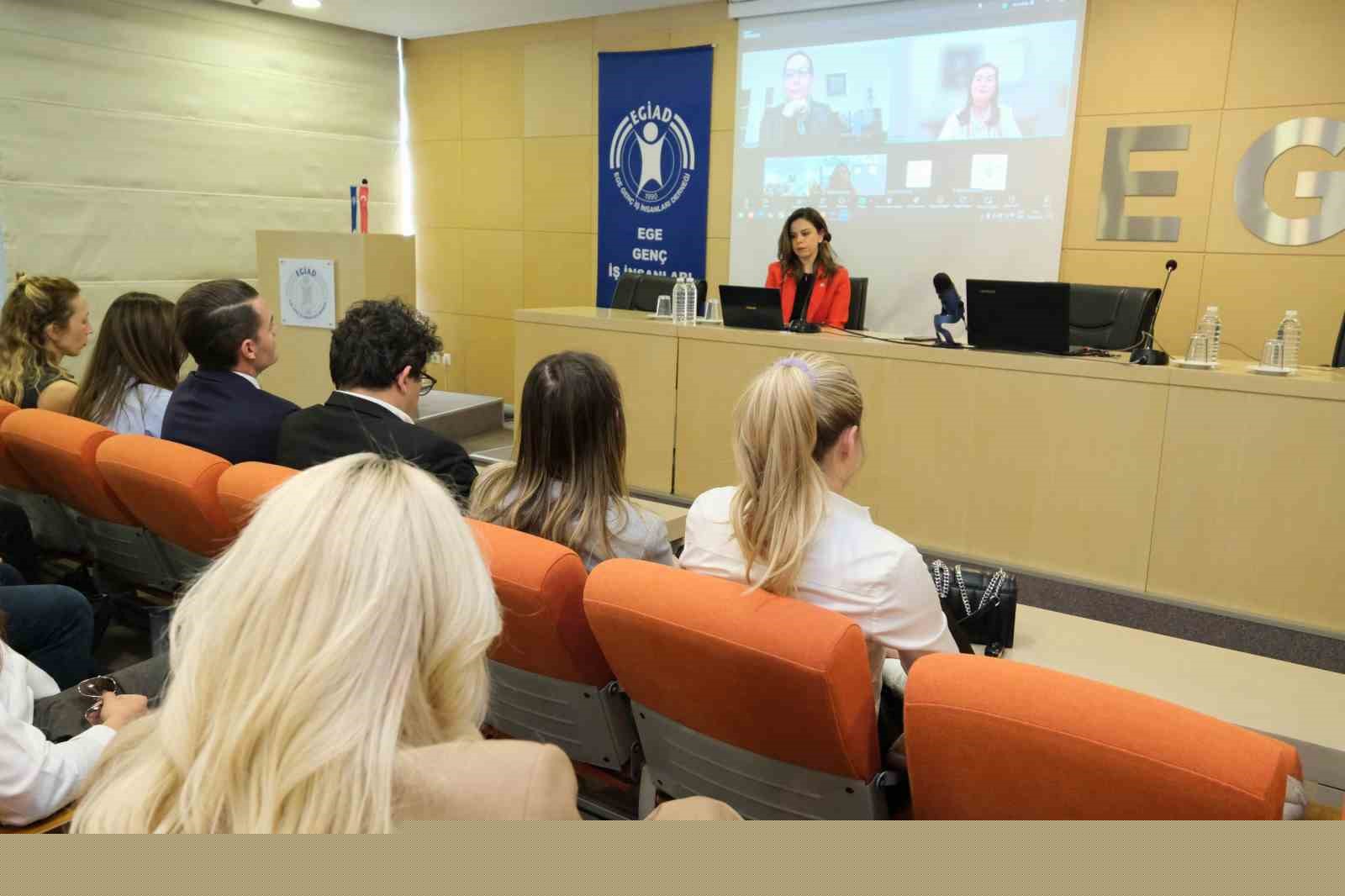 EGİAD üyelerine, ’Yönetimde eşitlik için kadın perspektifi’ konulu seminer
