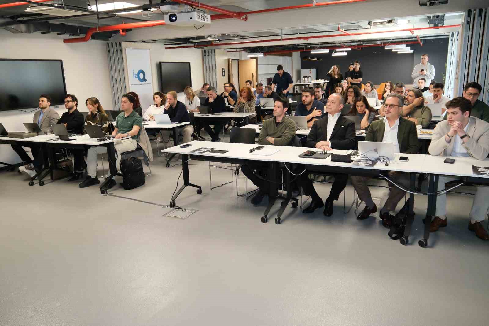 EGİAD, yapay zekayı teoriden uygulamaya taşıdı
