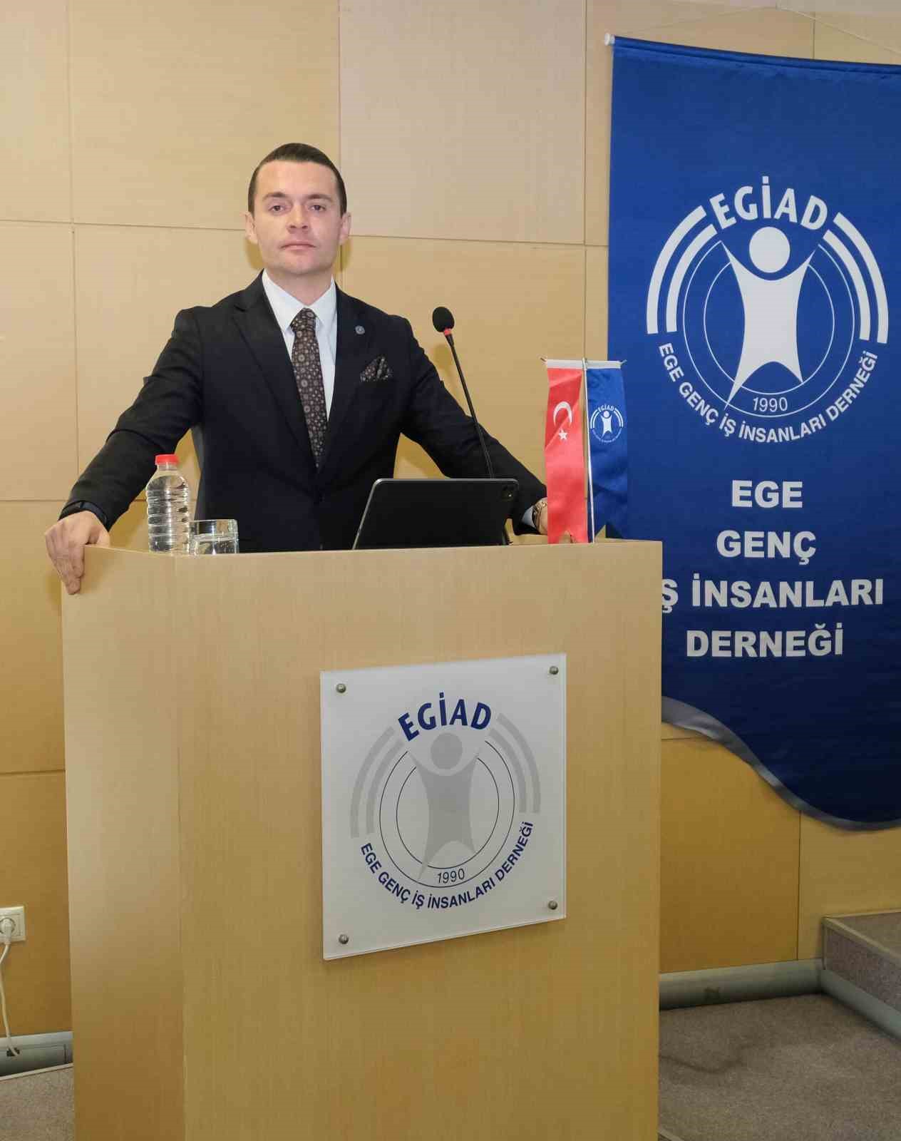 EGİAD’da, 2060 makro görünüm masaya yatırıldı
