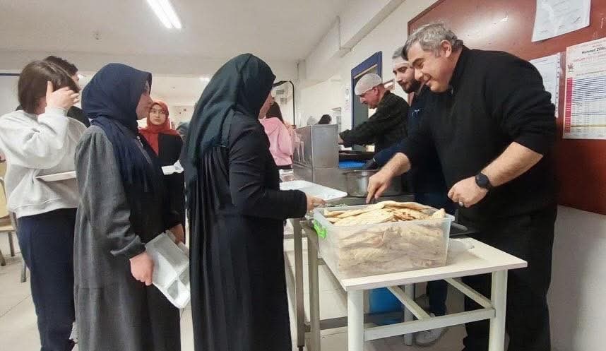 Eğitim camiası iftar sofrasında bir araya geldi
